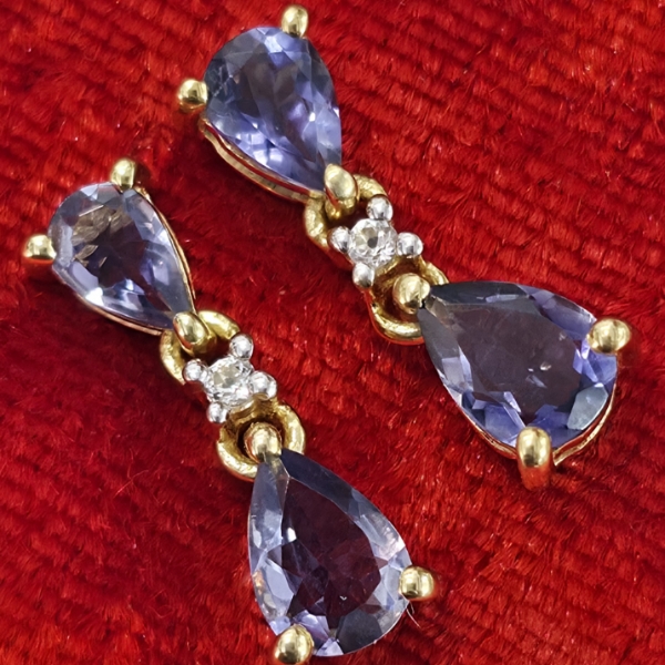 GOLD PLATED SIL IOLITE(1.8CT) EARRINGS