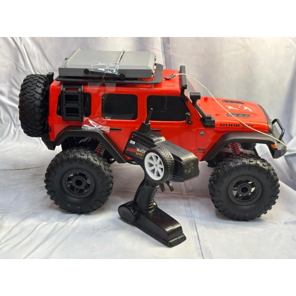 REMOTE CONTROL JEEP OVERLANDER (SLIGHTLY USED)