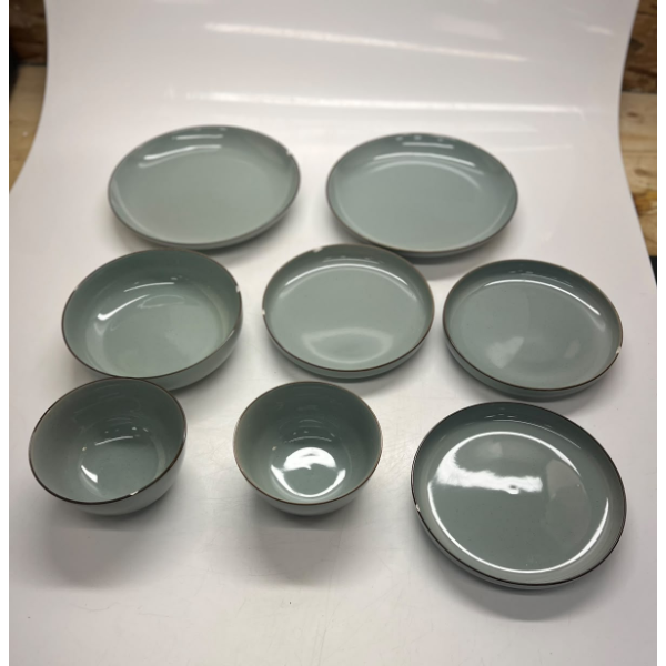 OVER & BACK STONEWARE DINNERWARE SET, 8 PIECE IN SAGE GREEN -SU