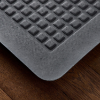 Image 1 : BETTER HOMES & GARDEN ANTI-FATIGUE UTILITY KITCHEN MAT (USED)