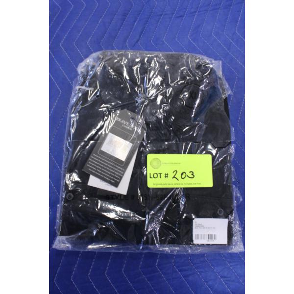Men's Dress Shirt as Photographed (new in packing) Size XL