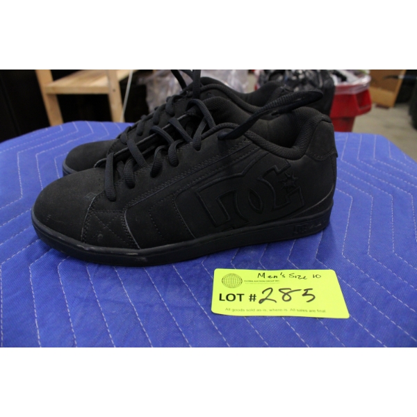 DC Men's Black Shoes, Size 10, Like New Condition
