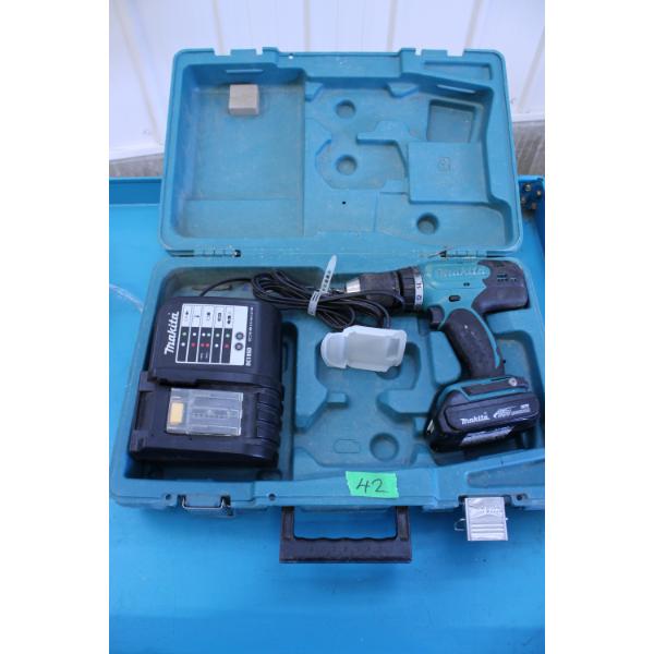 -Makita Cordless Drill with Battery and Case
