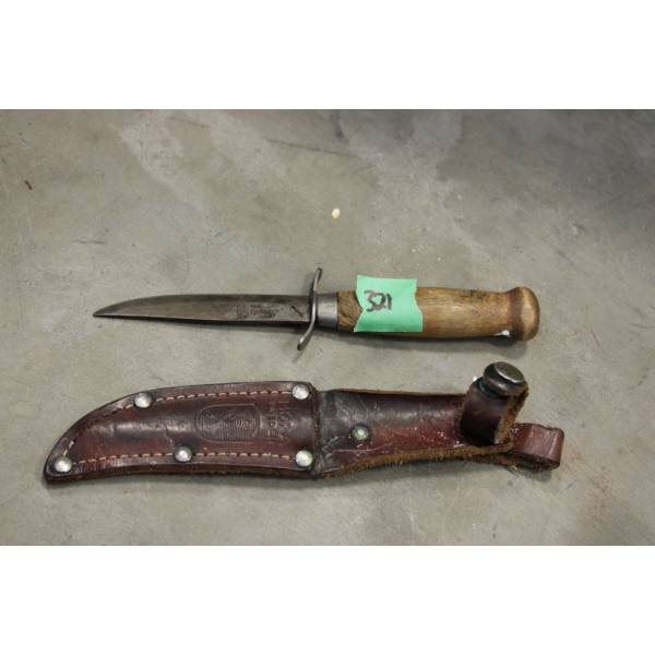 Hunting/Skinning Knife with Leather Sheath