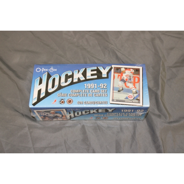 O-Pee-Chee 1991-92 Hockey Complete Card Set
In plastic wrapping