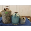 Image 1 : Antique Metal Cans
