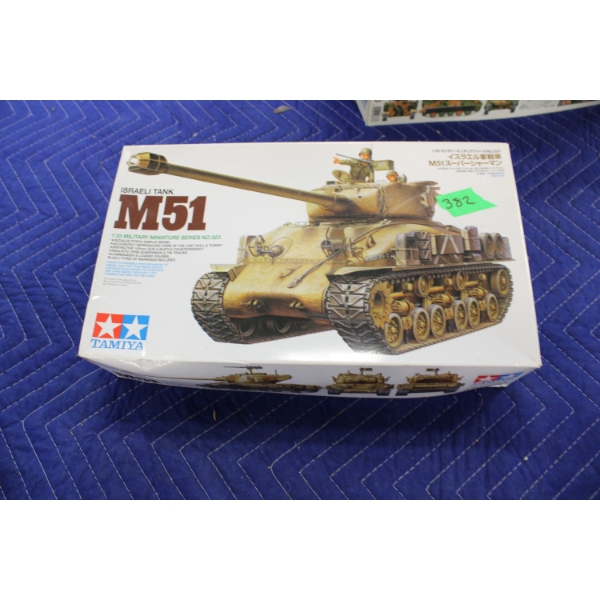 Tamiya 1:35 Scale Military Model Set  M51 Tank