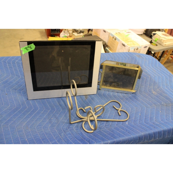 Photo Frames and Wall Hanging Candle Holder