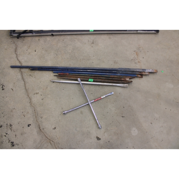 Lot of spud bars and tire change wrench