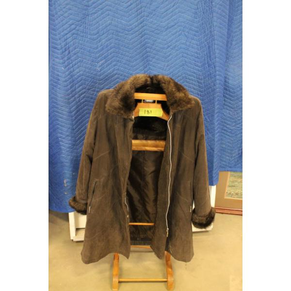 Women's Jacket with Fur Lined Collar