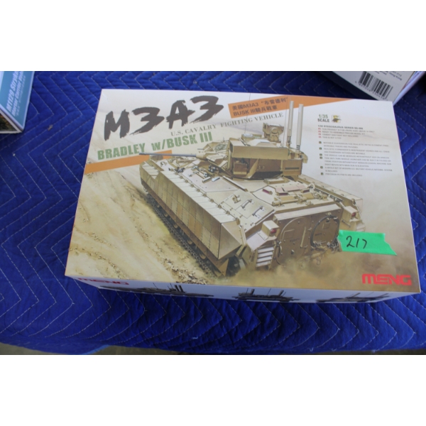 MENG 1:35 Scale Military Model Set M3A3 US Cavalry Fighting Vehicle 