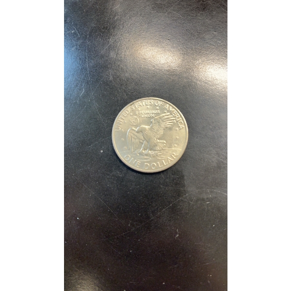 1971 EISENHOWER ONE DOLLAR COIN
