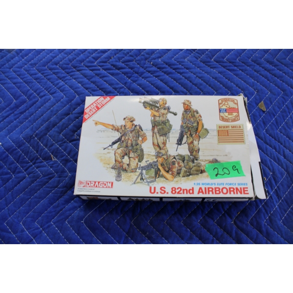 Dragon 1:35 Scale Military Model Set U.S. 82nd Airborne 