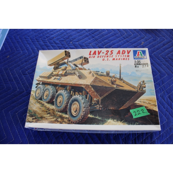 Italeri 1:35 Scale Military Model Set LAV-25 ADV