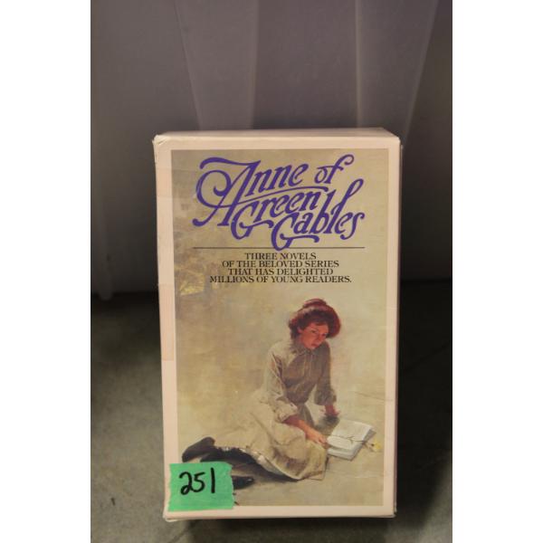 Anne of Green Gables Novel Box Set