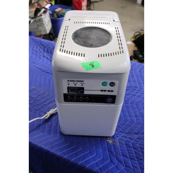 Black & Decker All-In-One Automatic Breadmaker