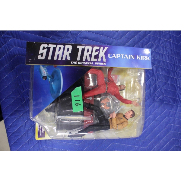 Star Trek Captain Kirk Action Figure Set
