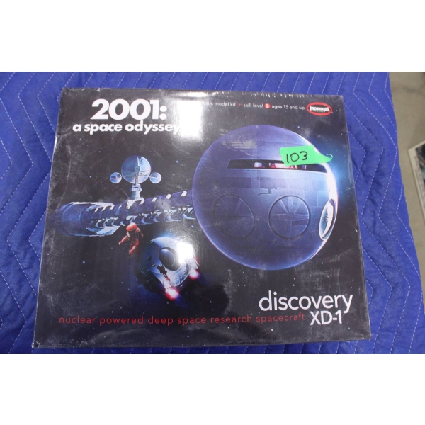 2001: A Space Odyssey Discovery XD-1 Model Kit by Moebius

