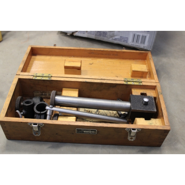 Dial Measure with Stand and Case