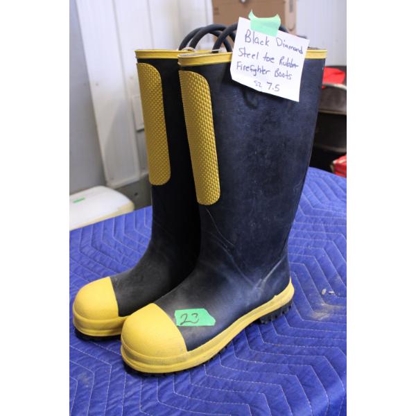Black Diamond Steel Toe Rubber Firefighter Boots, Size 7.5
