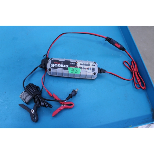 Noco G3500 AC/DC Battery Charger
