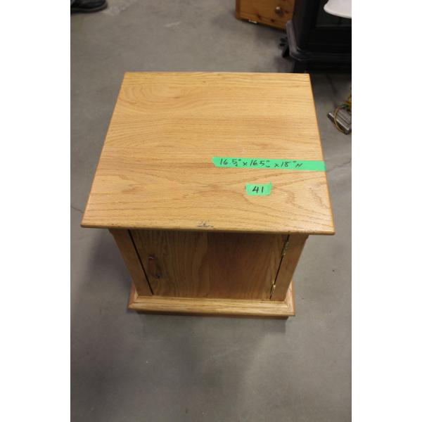 Oak End Table
