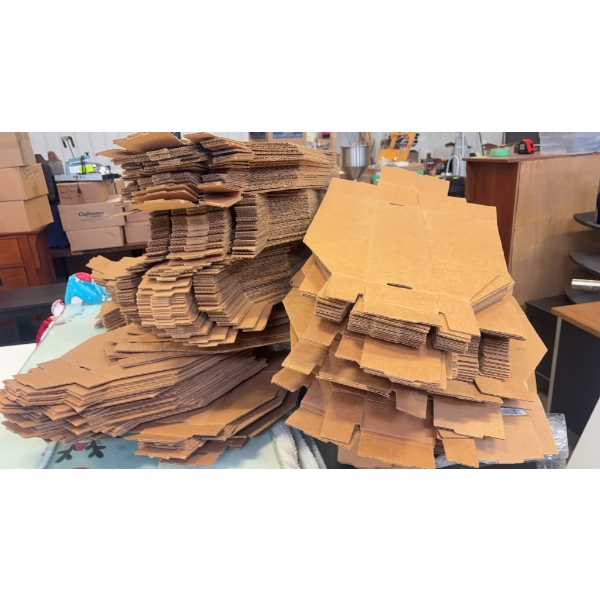 BUNDLES OF CARDBOARD PARTS BINS, VARIOUS SIZES
