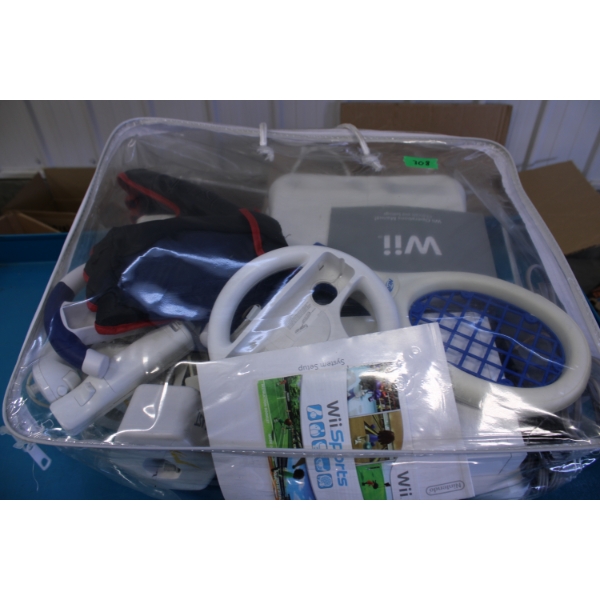 Nintendo Wii Kit with Accessories