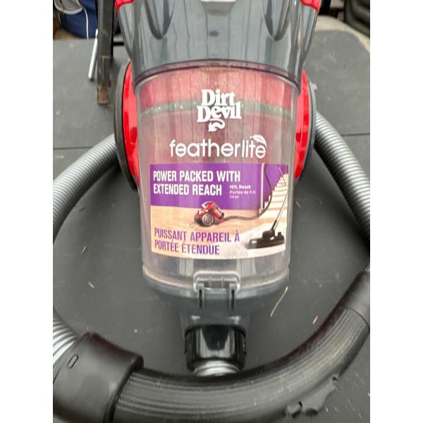 Dirt Devil feather light power packed with extended reach. 10 foot reach.works