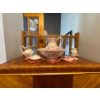 Image 1 : vintage Victorian-style washbasin and pitcher set decorated with a pink transferware floral pattern.