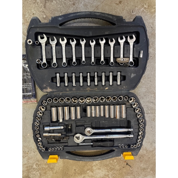  Mastercraft mechanics tool set