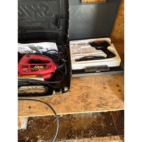  SkilL 3.7 Amp Variable Speed Orbital Corded Jigsaw (Model 4380) in its carrying case, a soldering g