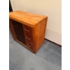 Image 4 :  Art Deco waterfall dresser, likely produced in the 1930s or 1940s. 