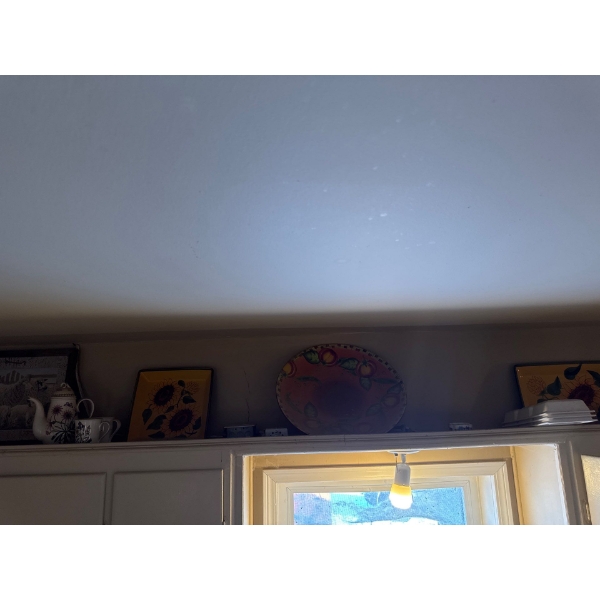 All contents in top of kitchen