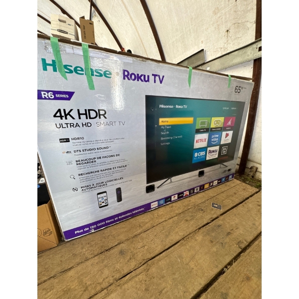 65 " HISENSE ROKU TV 4K ULTRA HD IN BOX