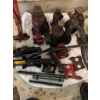 Image 9 : Multiple car jacks including bottle jacks, scissor jacks, a mechanical ratchet jack, iron bars, and 