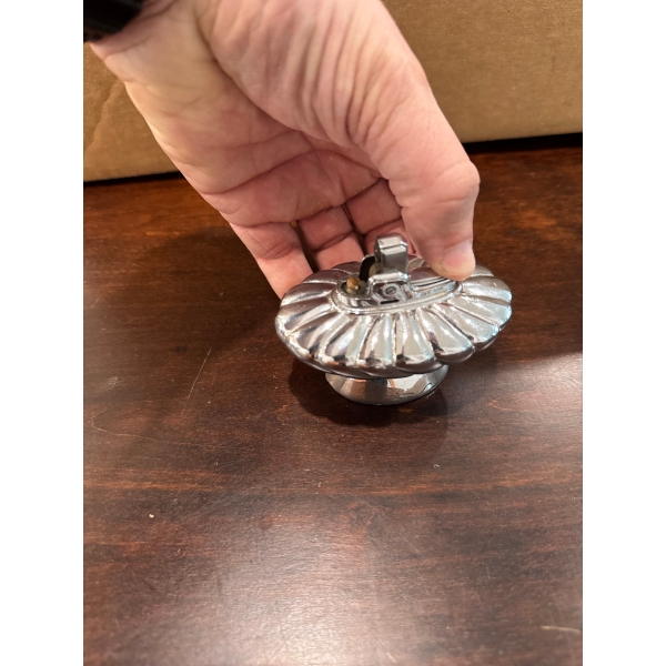 vintage Ronson Regal table lighter. 
Brand: Ronson.
Model: Regal.
Features: Silver-plated finish, co