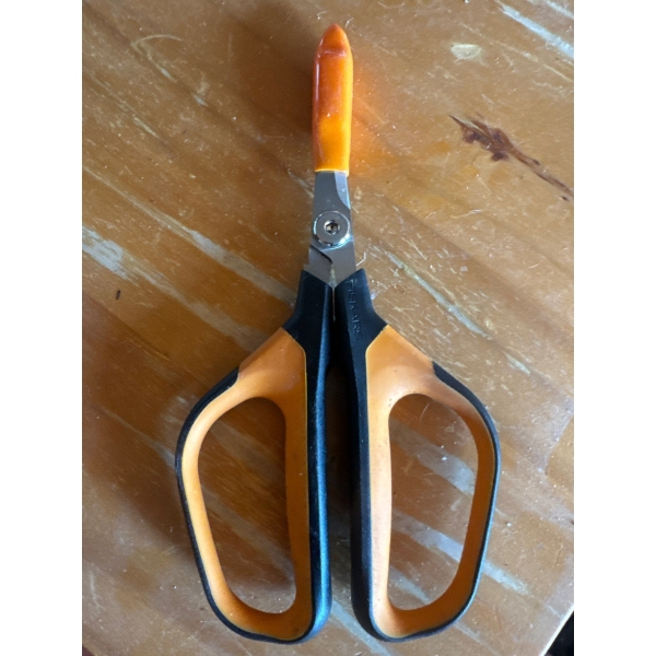 Fiskars Micro-Tip Pruning Shears. 
These pruning snips feature precision blades for clean cuts in ti