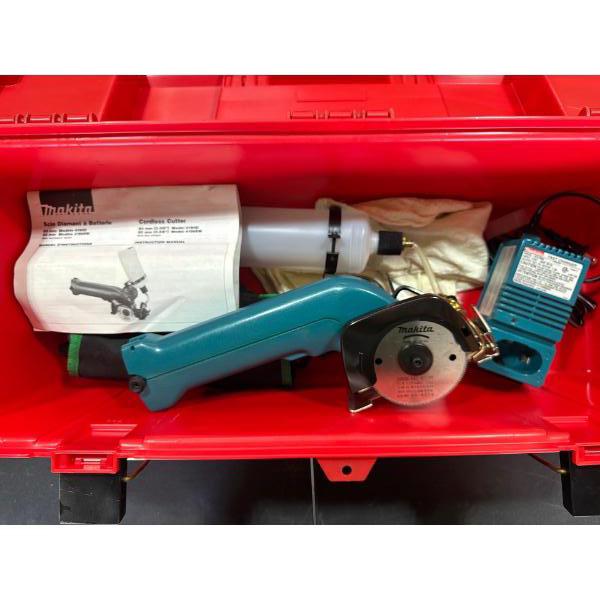 Makita cordless cutter brand new with charger in toolbox new toolbox