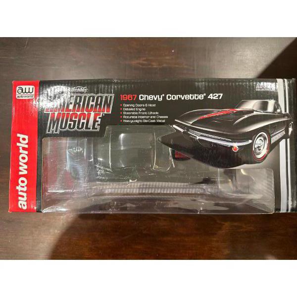  1:18 scale die-cast metal replica of a 1967 Chevrolet Corvette 427 produced by Ertl Collectibles un