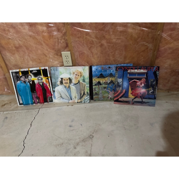 VINYL RECORD 4 PACK