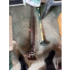 Image 1 : Hi-Lift mechanical farm jack with a steel frame and a yellow-handled sledge hammer Manufacturer deta