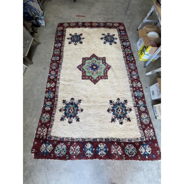 Vintage Moroccan wool rug classic hand woven 3.03x1.82 meters