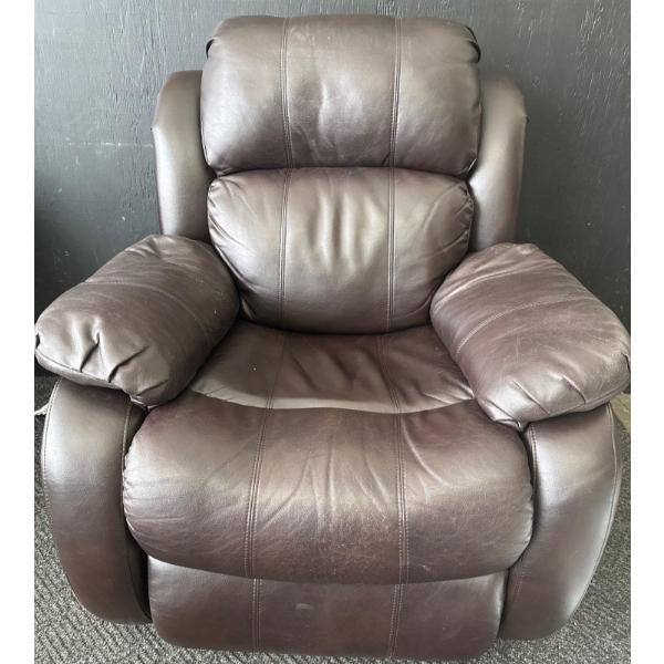 Dark Brown Leather Reclining Lounge Chair(s) BOGO Recliners (1 has Damage)