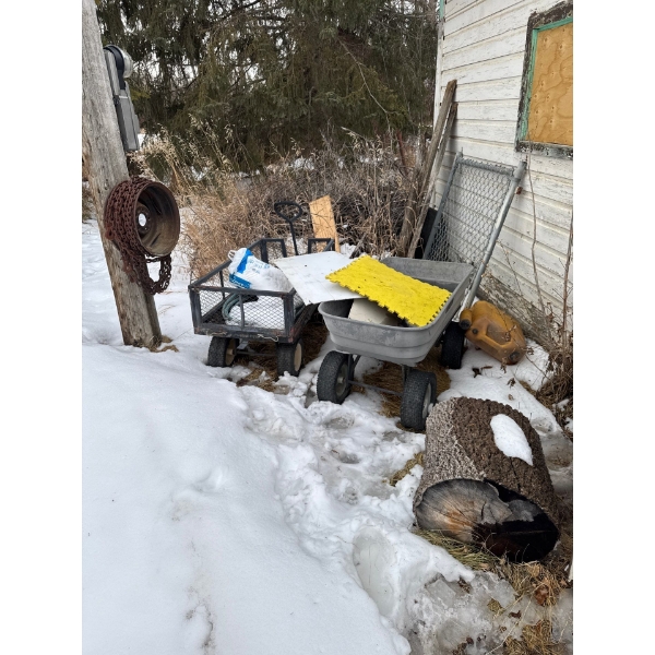Utility carts with wheels for versatile use. For gardening, yard use, transporting materials. Constr