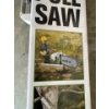 Image 4 : A Portland 6.5 Amp, 9.5 in Electric Pole Saw, features a telescoping fiberglass pole that extends fr