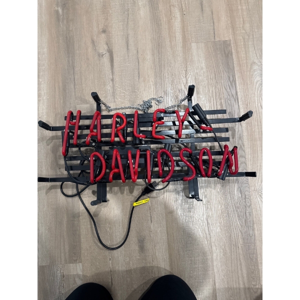 NEON  LIGHT HARLEY DAVIDSON SIGN