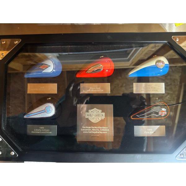 Heritage Harley Davidson Edmonton. 2006 mini tank SET
