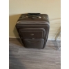 Image 2 : JIO light grey travel suitcase in good condition