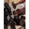 Image 2 : Multiple car jacks including bottle jacks, scissor jacks, a mechanical ratchet jack, iron bars, and 